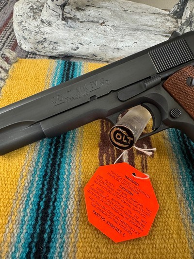 Colt 38 Super - Image 3 of 20