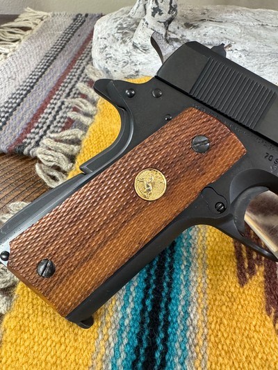 Colt 38 Super - Image 7 of 18