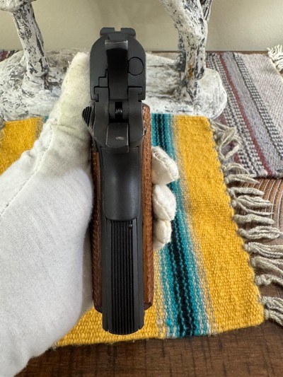 Colt 38 Super - Image 12 of 18