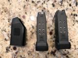 GLOCK 27 NIGHT SIGHTS 40SW TWO MAGS, CASE, LIKE NEW - 6 of 10