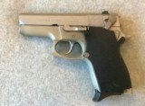 SMITH & WESSON 669 SEMI AUTO STAINLESS 9MM WITH 2 MAGS - 2 of 7