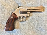 SMITH & WESSON MODEL 686-1 357 MAG STAINLESS STEEL - 2 of 9