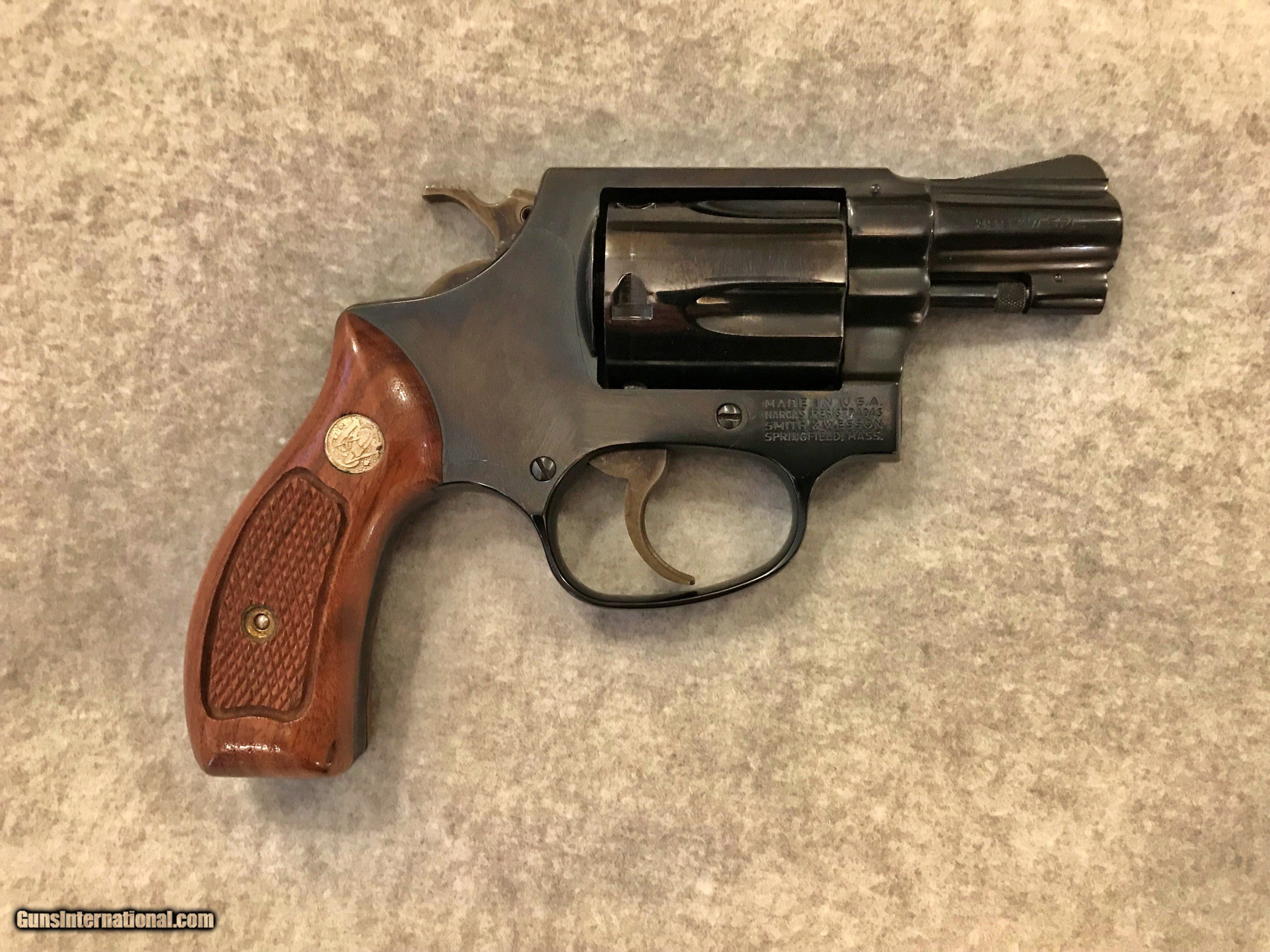 SMITH & WESSON MODEL 36 NO DASH CHIEFS SPECIAL NIB