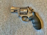 SMITH & WESSON 686-4 357 MAG 2 1/2 IN BARREL - 1 of 11