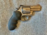 SMITH & WESSON 686-4 357 MAG 2 1/2 IN BARREL - 2 of 11