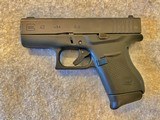 GLOCK 43 USA 9MM NIGHT SIGHTS 2 MAGS HOLSTER - 3 of 11