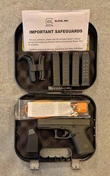 GLOCK19 GEN 5 9MM 4 15 RD MAGS AMGLO - 1 of 9