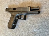 GLOCK 22 PISTOL 40 CAL 3 MAGS NS - 7 of 8