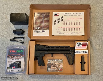 KEL TEC SUB 2000 NEW IN BOX 9MM OPEN DOT SIGHT & LASER/LIGHT - Image 2 of 16