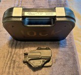 GLOCK 43X 9 MM, 3 MAGS & ORIGINAL BOX & NIGHT SIGHTS - Image 3 of 16