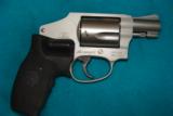 Smith and Wesson Model 642 Crimson Trace - 5 of 6
