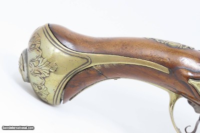 c18th Century French VALET Antique Flintlock Horse PISTOL ENGRAVED & CARVED Full-Sized Martial Flintlock Sidearm - Image 3 of 17