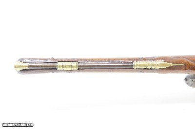 c18th Century French VALET Antique Flintlock Horse PISTOL ENGRAVED & CARVED Full-Sized Martial Flintlock Sidearm - Image 13 of 17