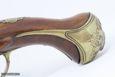 c18th Century French VALET Antique Flintlock Horse PISTOL ENGRAVED & CARVED Full-Sized Martial Flintlock Sidearm - Image 15 of 17