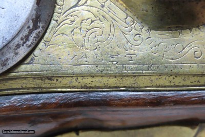 c18th Century French VALET Antique Flintlock Horse PISTOL ENGRAVED & CARVED Full-Sized Martial Flintlock Sidearm - Image 5 of 17
