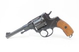 RUSSIAN WWII Soviet NAGANT Model 1895 TULA Arsenal Revolver EASTERN FRONT
INTERWAR ERA Nagant Revolver Made in 1931 w/HOLSTER - 5 of 22
