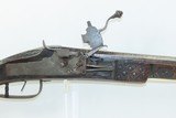 ENGRAVED & SILVER INLAID Antique WHEELLOCK Rifle Pre-dating the FLINTLOCK
Fascinating European 17th / 18th Century Weapon - 4 of 21