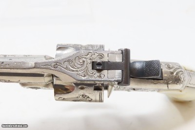 Nice ENGRAVED Antique SMITH & WESSON .32 DA Revolver NICKEL w/PEARL GRIP Mid-1890s 4th Model Self Defense Revolver - Image 7 of 18