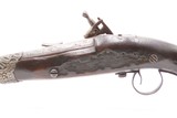 ORNATE METALWORK Antique FLINT SNAPHAUNCE Belt/Holster Pistol
Early 17th Century SNAPHAUNCE FLINTLOCK Pistol - 19 of 20