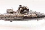 ORNATE METALWORK Antique FLINT SNAPHAUNCE Belt/Holster Pistol
Early 17th Century SNAPHAUNCE FLINTLOCK Pistol - 11 of 20