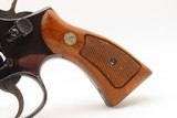 VERY NICE Model 10-5 SMITH & WESSON DA .38 S&W SPECIAL Modern RevolverVERY NICE BLUED FINISH Revolver with WALNUT GRIP - 17 of 20