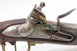 Antique ST. ETIENNE M1822 T-Bis Flintlock FRENCH Military CAVALRY Pistol
COLONIAL FRANCE Era 1820s MILITARY PROOFED Handgun - 4 of 20