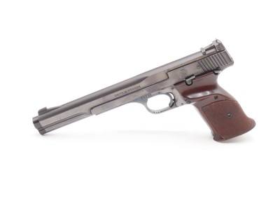 1969 mfr. SMITH & WESSON Model 41 .22 LR Deluxe TARGET Pistol C&R 7 3/8”
“The Rolls-Royce of .22 Target Pistols”