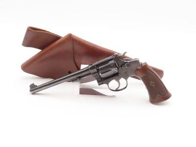 SMITH & WESSON .22/32 HAND EJECTOR Double Action RF Revolver C&R w/HOLSTER
Known as the “.22/32 HEAVY FRAME TARGET REVOLVER”