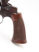 SMITH & WESSON .22/32 HAND EJECTOR Double Action RF Revolver C&R w/HOLSTER
Known as the “.22/32 HEAVY FRAME TARGET REVOLVER” - 4 of 23