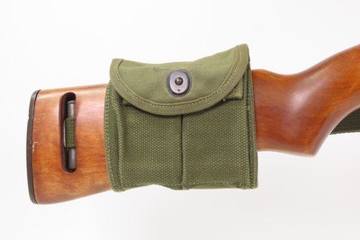 WORLD WAR II Era U.S. INLAND M1 Carbine SEMI-AUTOMATIC Light Rifle WWII C&R With MAGAZINE POUCH, CANVAS WEB SLING and OILER - Image 4 of 20