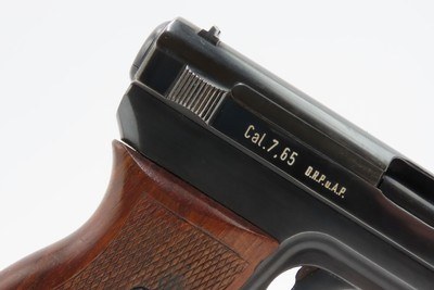 Desirable WORLD WAR II Era German MAUSER M1934 7.65mm Semi-Auto Pistol C&RGerman Side Arm Chambered in .32 ACP (7.65mm) - Image 4 of 14