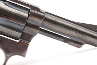 FACTORY BOXED Smith & Wesson Model 36 .38 Special SELF DEFENSE Revolver C&R CLASSIC BLUED S&W CONCEAL & CARRY Handgun - Image 8 of 21