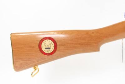CASED 1 of 100 LITHGOW Short Magazine Lee-Enfield No. 1 Mk. III* Rifle C&RAMERICAN HISTORICAL SOCIETY WW II TROPHY EDITION - Image 6 of 24