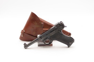 Swedish WWII Era HUSQVARNA M40 9mm Danish Police C&R PISTOL Semi-AutomaticSwedish Military & Danish Police Pistol w/ Holster, Spare Magazines, and O - Image 3 of 19