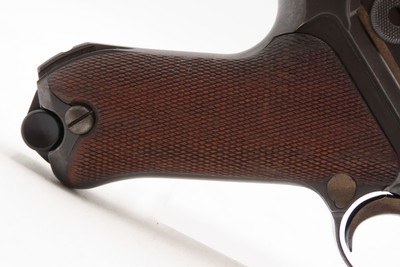 WORLD WAR I 1915 Dated DWM Imperial German LUGER P.08 MILITARY Pistol C&R“GREAT WAR” Dated 9mm SEMI-AUTOMATIC Sidearm - Image 19 of 21