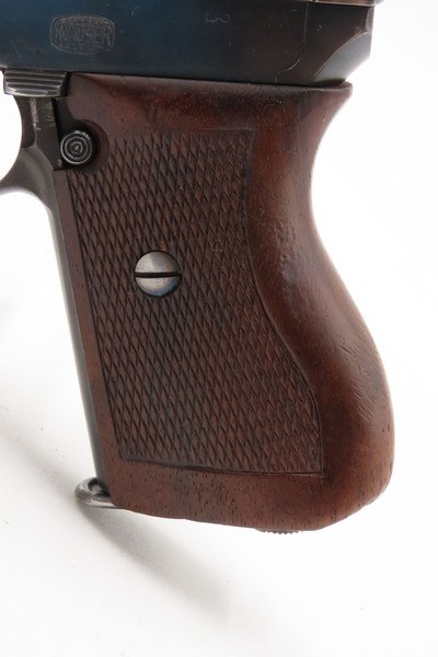 Desirable WORLD WAR II Era German MAUSER M1934 7.65mm Semi-Auto Pistol C&RNINE ROUND CAPACITY Chambered in .32 ACP (7.65mm) - Image 3 of 20