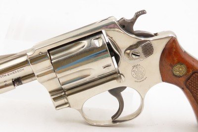 Smith & Wesson M36 .38 Special SELF DEFENSE CONCEAL/CARRY Revolver 1979-80NICKEL FINISH S&W with 2” Barrel & CHECKERED GRIPS - Image 4 of 18