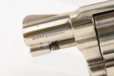 Smith & Wesson M36 .38 Special SELF DEFENSE CONCEAL/CARRY Revolver 1979-80NICKEL FINISH S&W with 2” Barrel & CHECKERED GRIPS - Image 5 of 18