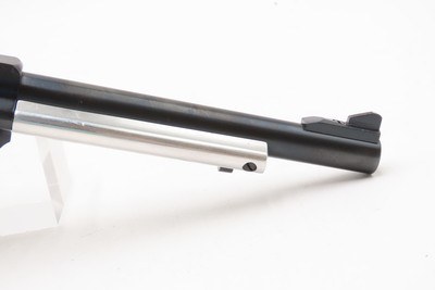 RUGER New Model SINGLE SIX .22 LR Single Action Revolver PLINKER EXCELLENTWith TRANSFER BAR Mechanism for Increased Safety - Image 16 of 17