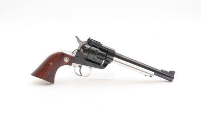 RUGER New Model SINGLE SIX .22 LR Single Action Revolver PLINKER EXCELLENTWith TRANSFER BAR Mechanism for Increased Safety - Image 13 of 17