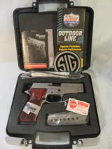 Sig Sauer Elite 220R-45-SSE- 4 of 4