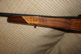 Weatherby DeLuxe Mark V 240 Mag Left Hand Rifle - 3 of 10