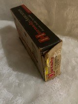 1 box 257 Roberts Hornady / Super X Ammo Factory - 4 of 5