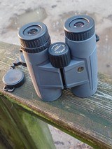 Leupold Binoculars Excellent Condition Like New - 2 of 3