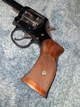 H&R 922 9 shot 22 lr for parts - 4 of 6