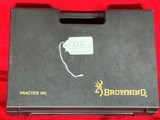 FABRIQUE NATIONAL(FN)
MODEL 150/BROWNING MEDALIST - 16 of 19