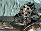 Smith & Wesson Model 48-3 22Magnum - 7 of 9