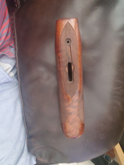 Winchester model 21 20 ga forearm stock like new - Image 1 of 3