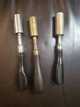 English shotgun Snap Caps, chamber brushes, wooden rods, brush packets. - Image 1 of 7