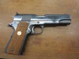 Colt 1911 Ace 22lr Pistol Target semi auto w-case - 3 of 11